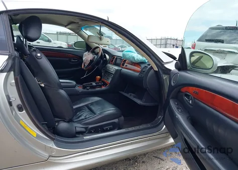 2002 Lexus Sc 430 z USA, uszkodzony, nr VIN JTHFN48Y420022971